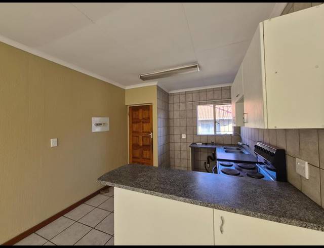 2 BEDROOM PROPERTY TO RENT IN COMET